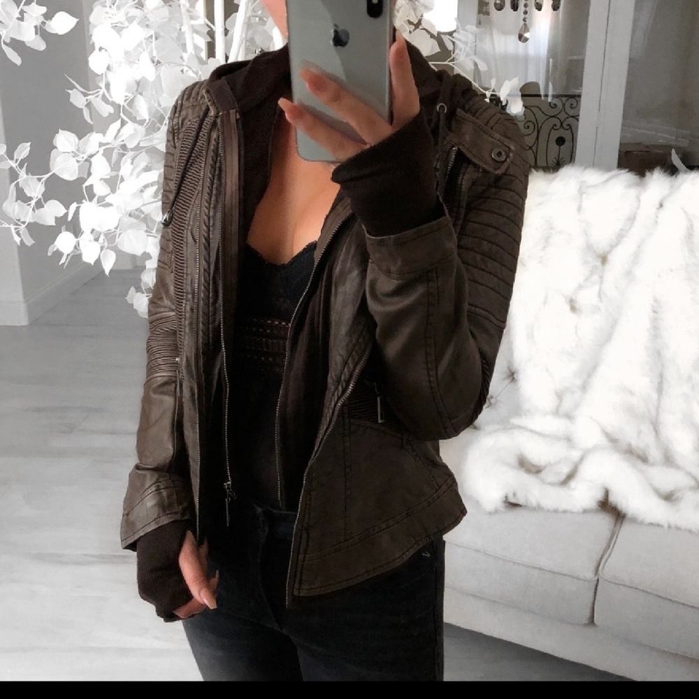 Vander Coffee Jacket vegan leather removable hood